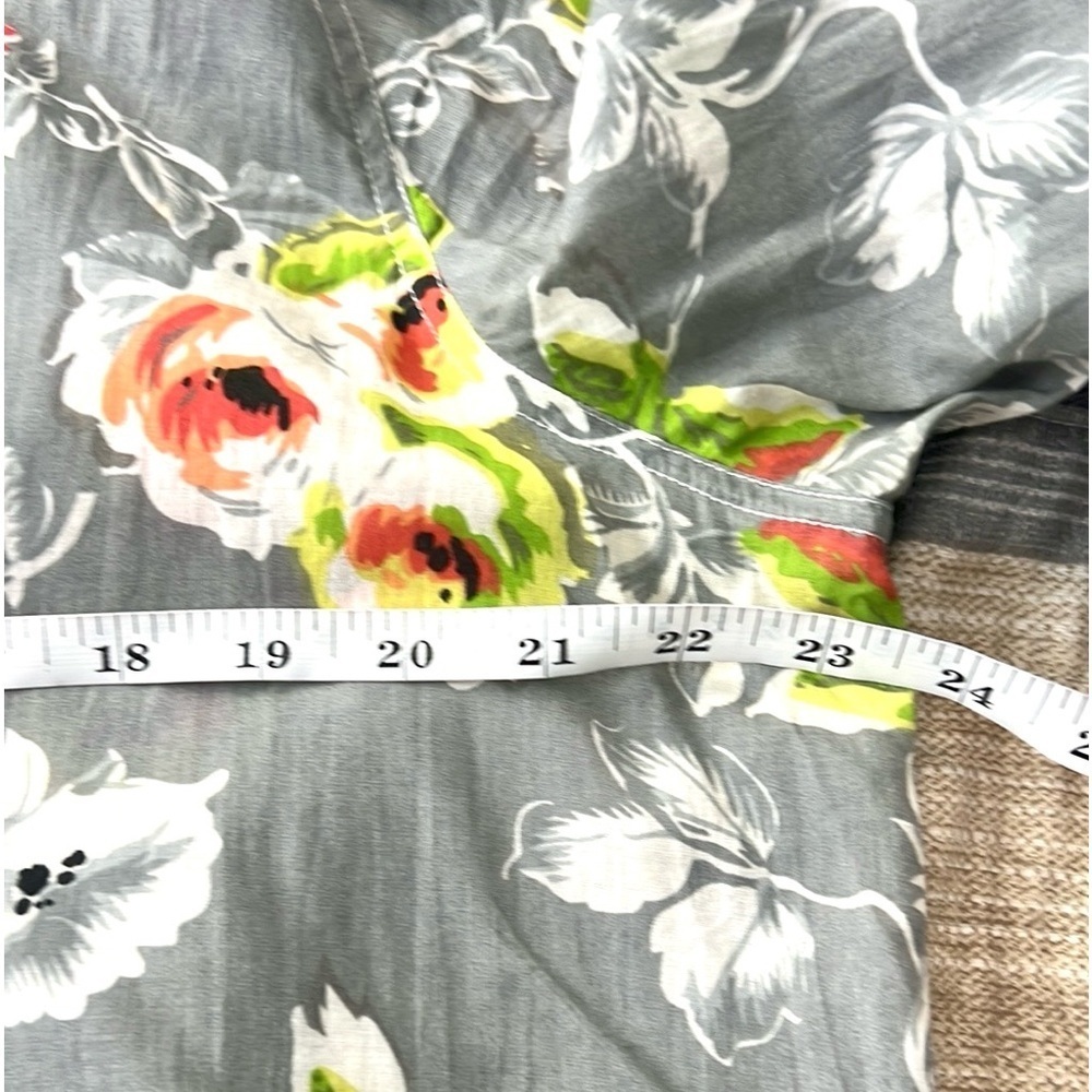 Soft Surroundings Floral Scattered Roses Floral Button Down Shirt Size S, cotton - Picture 11 of 12
